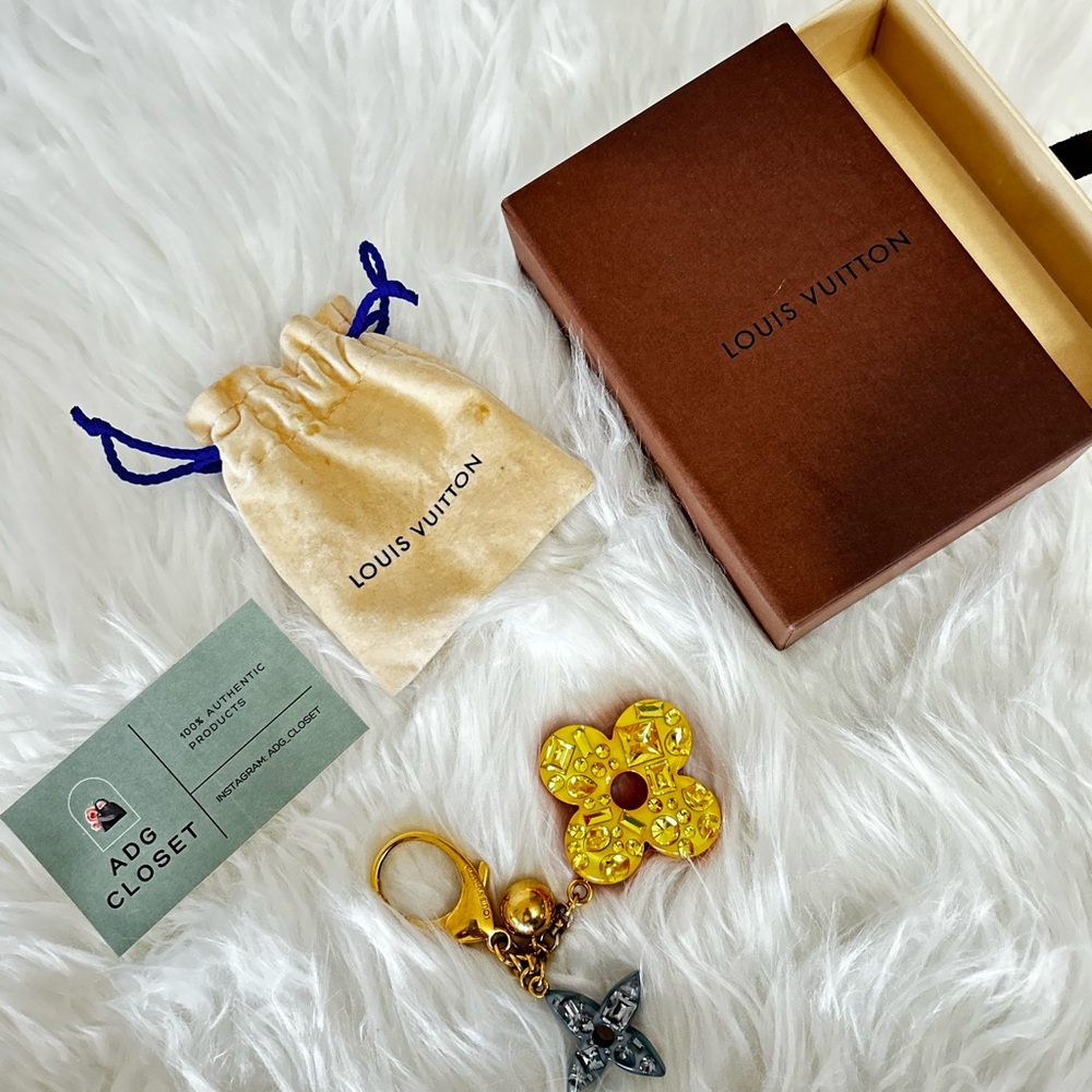 Louis Vuitton Yellow and Silver Flower Keychain